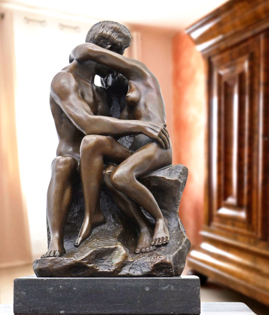 Rodin's 'the Kiss statue
