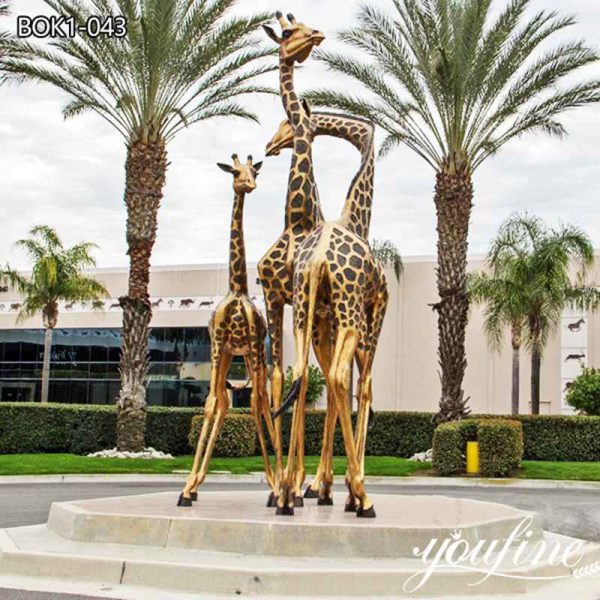 Large Bronze Giraffe Statue Outdoor Art Decor Manufacturer BOK1-043 (1)