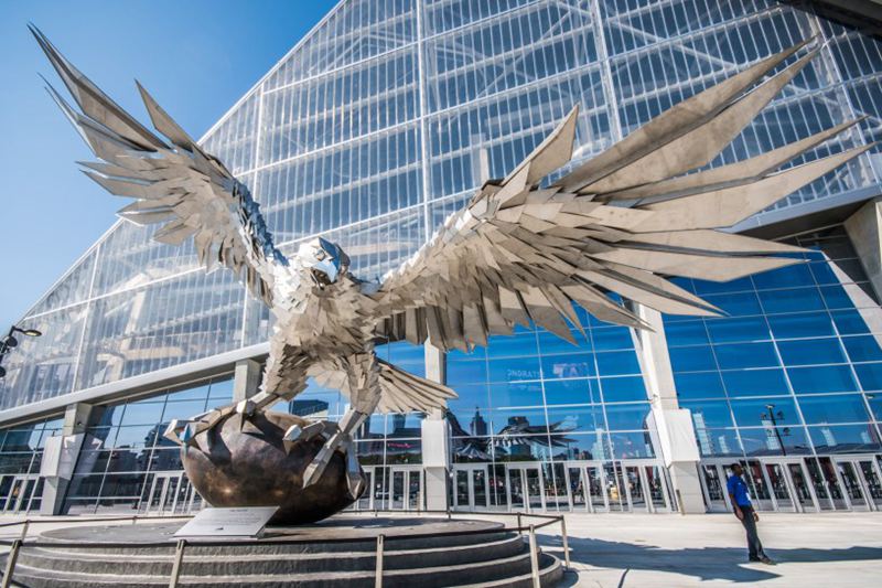 metal eagle sculpture