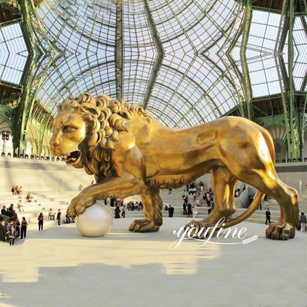 Introduction of Large Gold Lion Statue