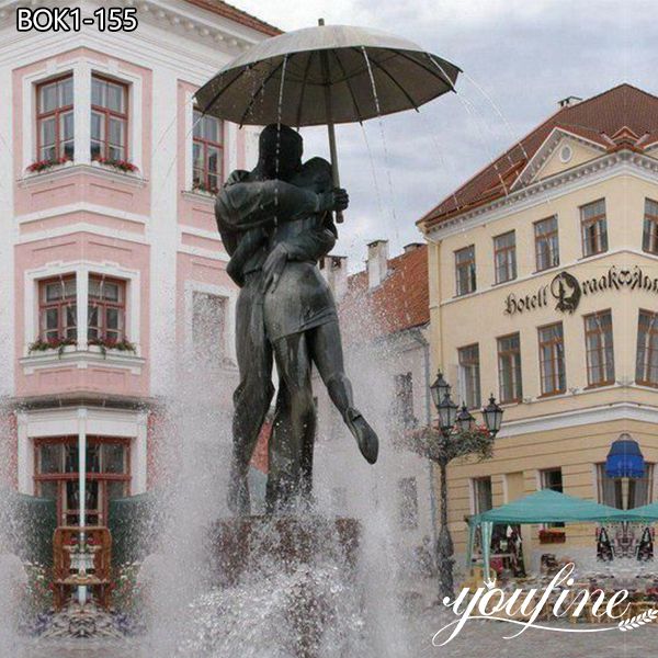 Bronze Statue Tartu Kissing Students Fountain BOK1-155