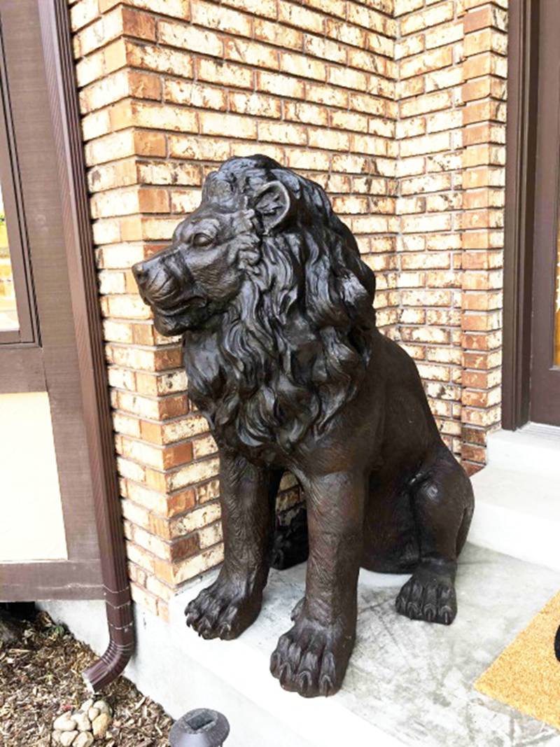 large outdoor lion statue for sale