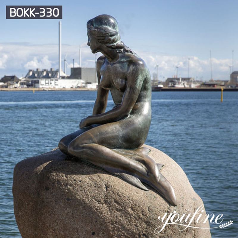 A mermaid in Denmark: