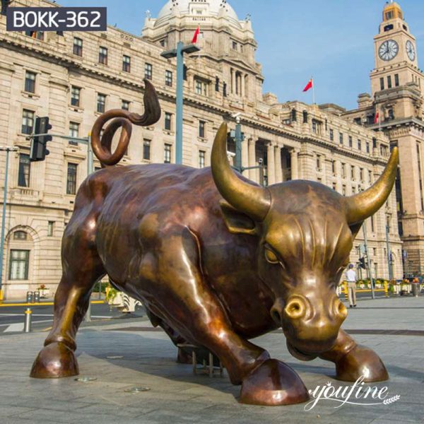 Square Decor Shanghai Bund Bull Statue