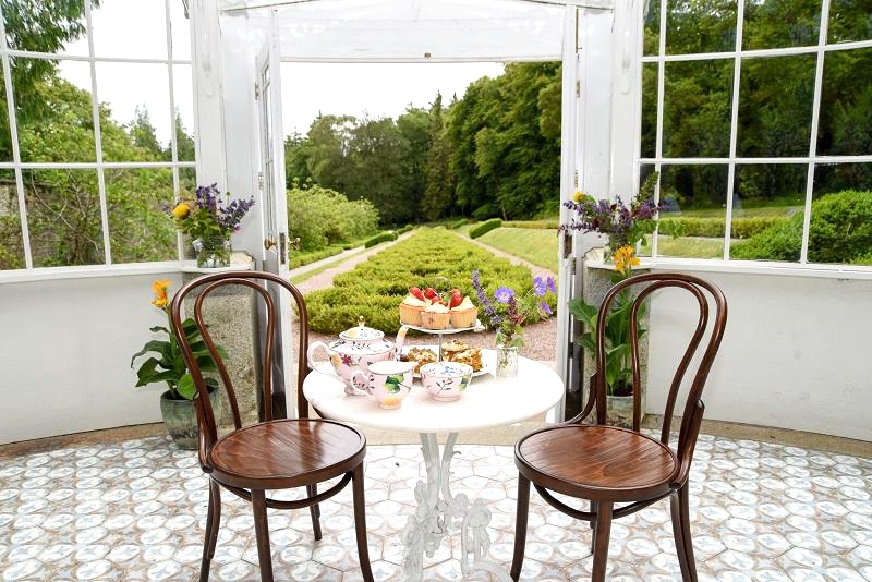 White iron wedding gazebo