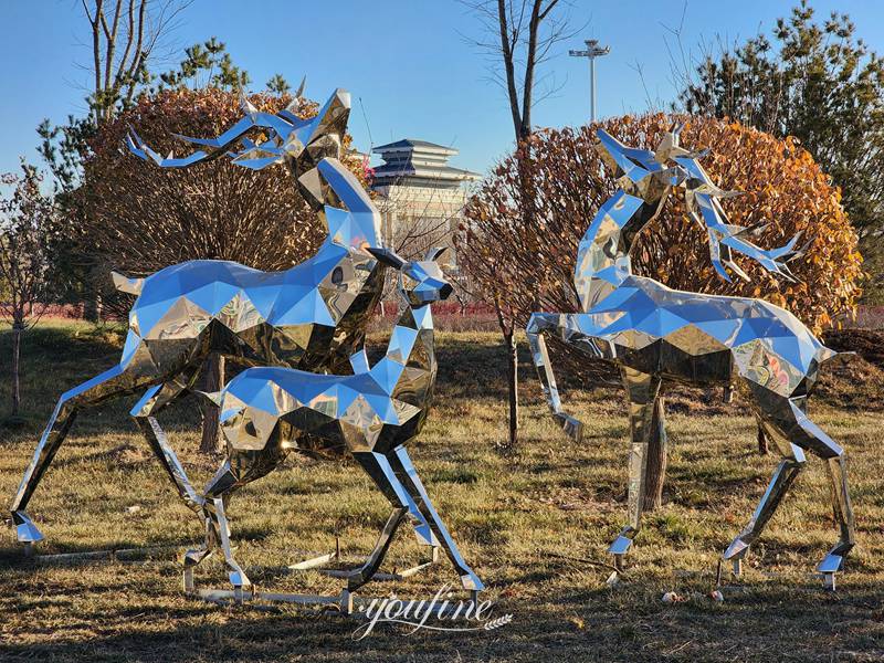 mirror polished geometric stainless steel sculpture from YouFine