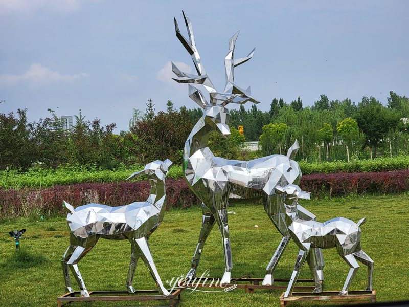 mirror polished geometric stainless steel sculpture from YouFine