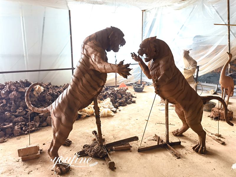 Lots of Free Clay Models: