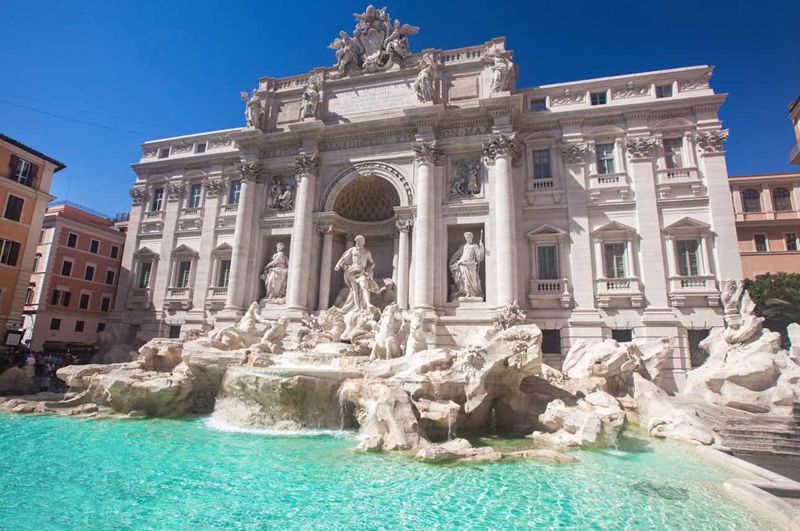 Export a lot of Trevi Fountain: