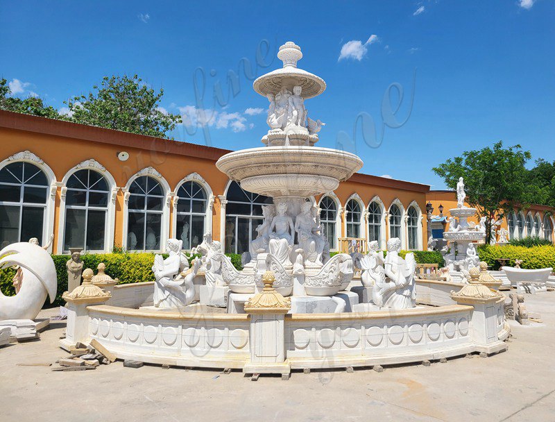 Elegant water sculpture
