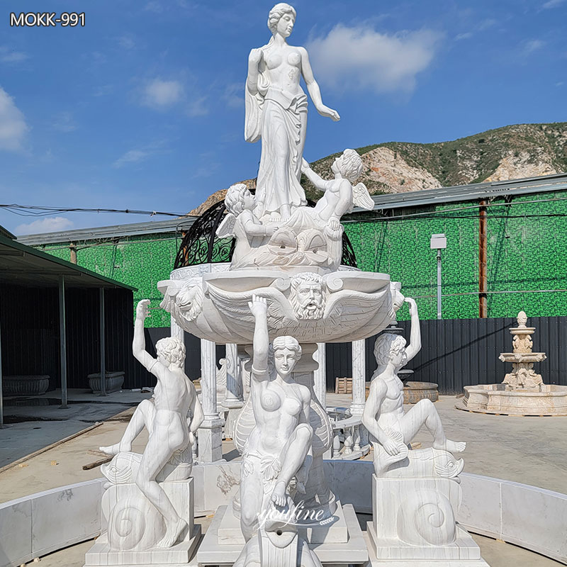 big fountain detail