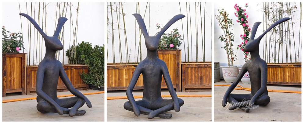 sitting Rabbit Statue