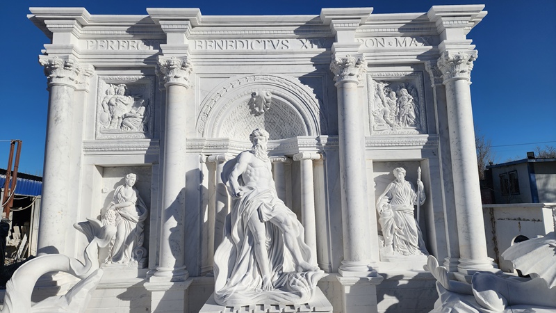 Roman Trevi fountain