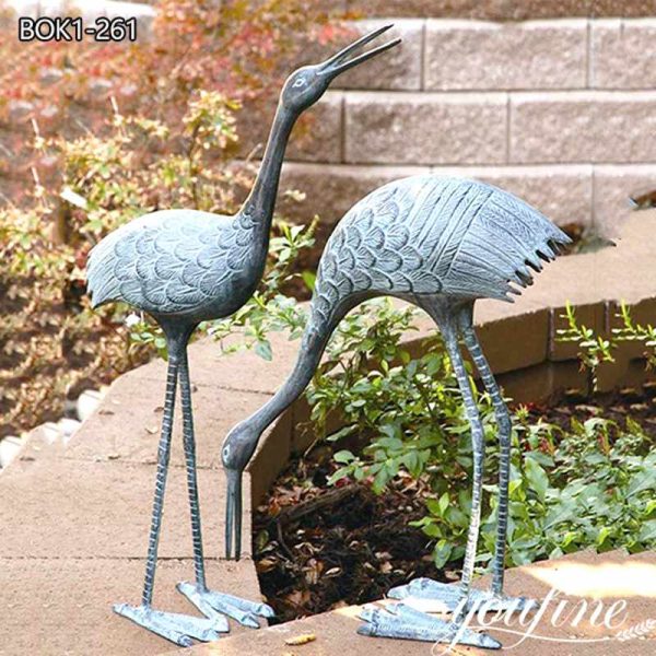 Life-size Standing Bronze Crane Statue Garden Yard Art for Sale BOK1-261