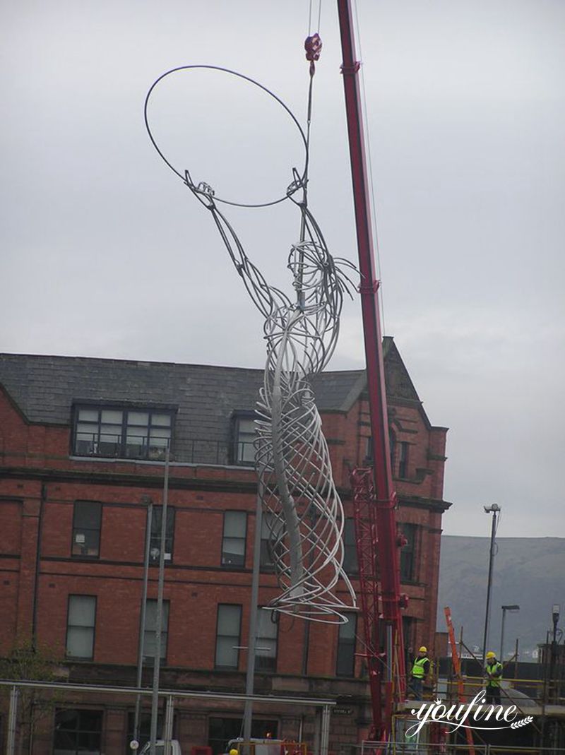 Nuala with the hula - YouFine Sculpture