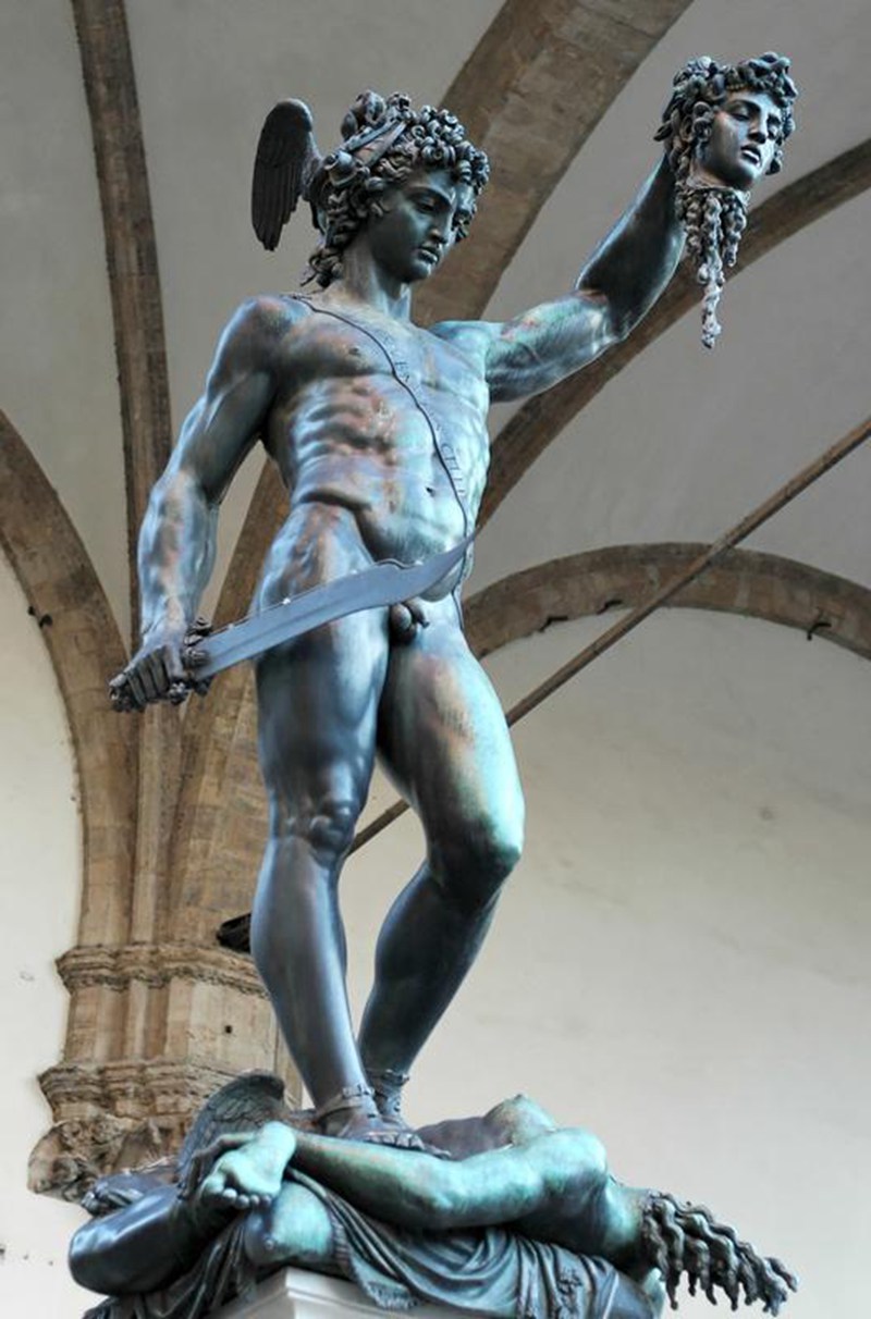 perseus-with-the-head-of-medusa-benvenuto-cellini