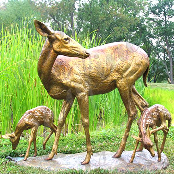 Outdoor Life Size Bronze Doe and Baby Deer Sculptures for Sale BOKK-285