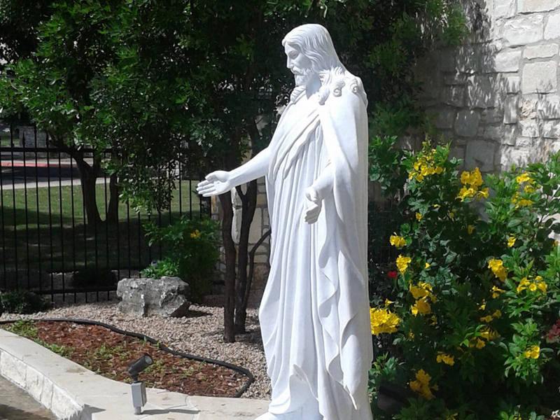White Life-Size Jesus Statue Purchased by American Customer for His Home