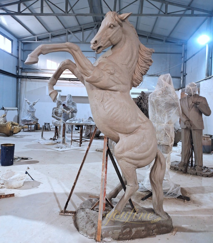Life Size Bronze Horse Sculpture clay model