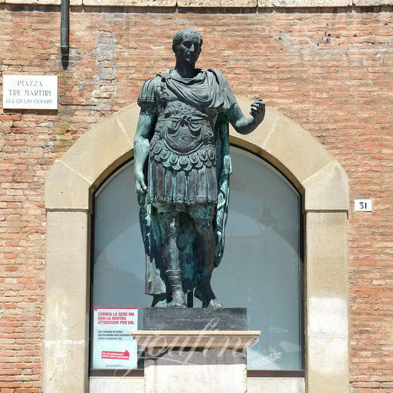 Where is Julius Caesar Statue?