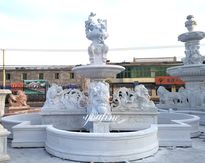 outdoor animal statues