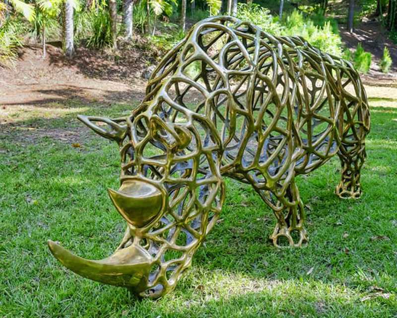 metal rhino sculpture - YouFine Sculpture