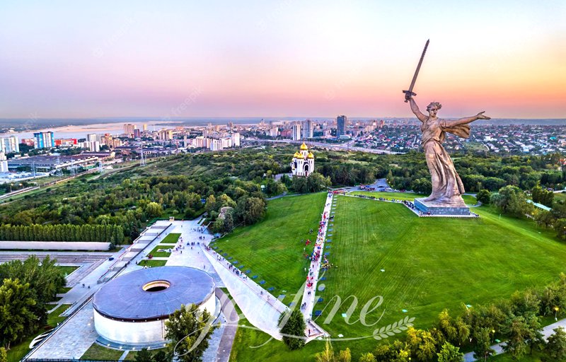 statue-volgograd-russia-YouFine Sculpture