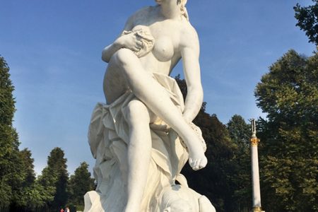 Greek Marble the Hunt Artemis Goddess Statue for Sale MOK1-092