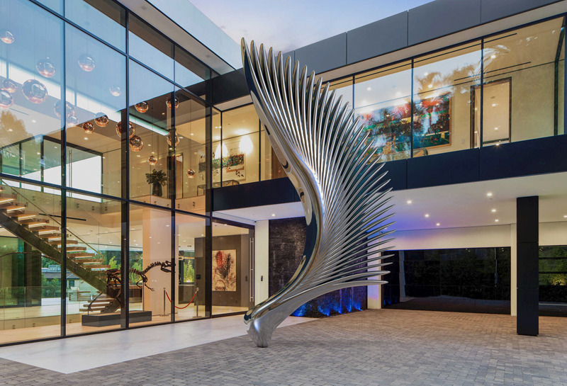 Modern outdoor wing sculpture - YouFine Sculpture