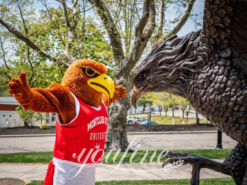 hawk garden statue-YouFine Sculpture