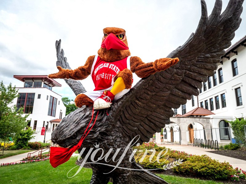 hawk statue for garden-YouFine Sculpture