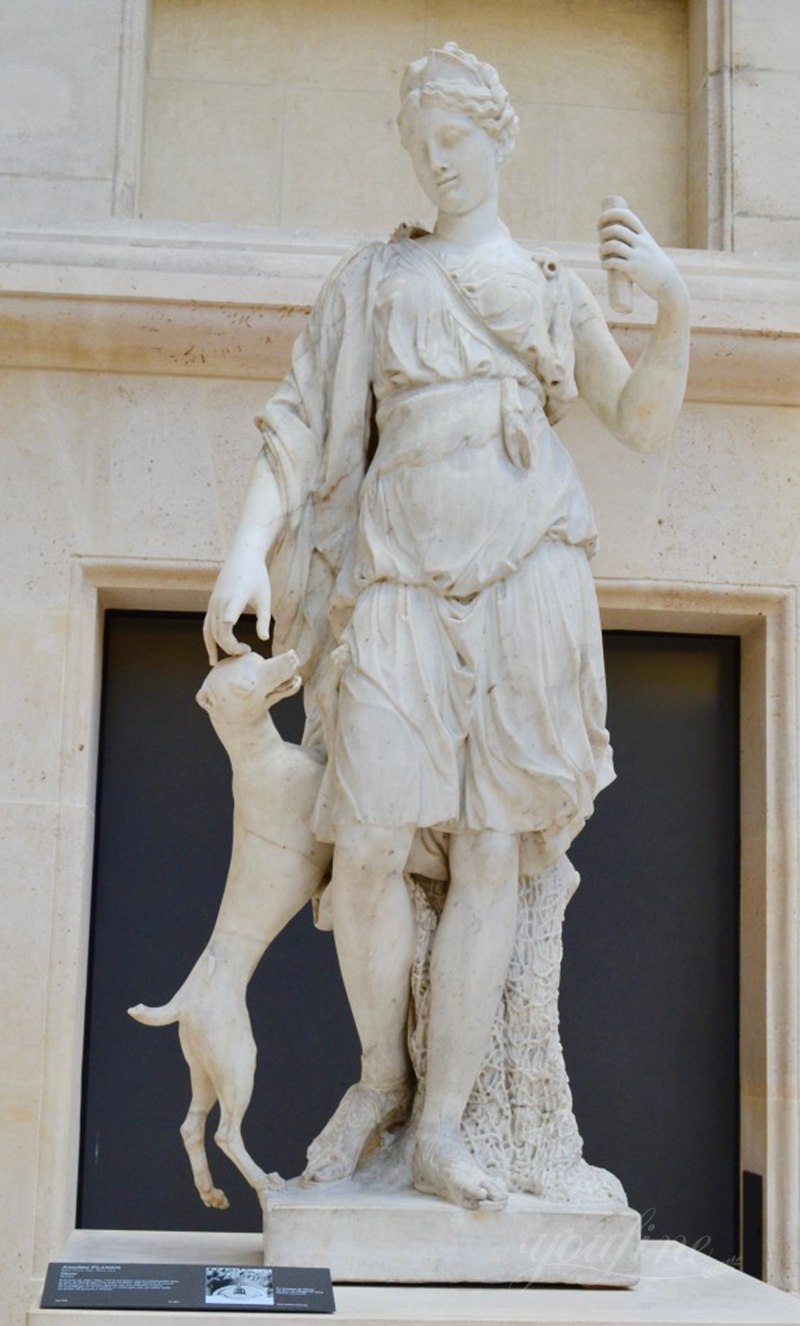 10. Ang Louvre Artemis