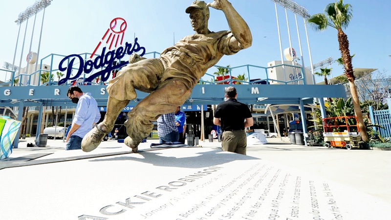 Athletic Man Sculpture