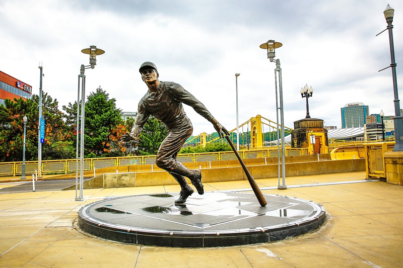 Roberto Clemente Statue
