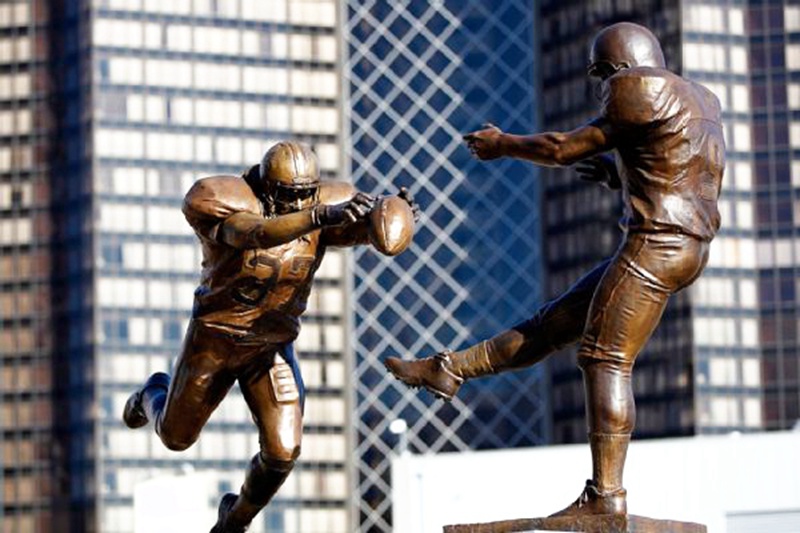 gleason-statue-
