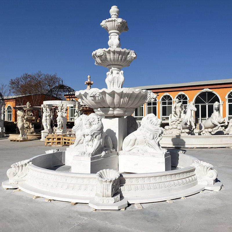 large lion fountain
