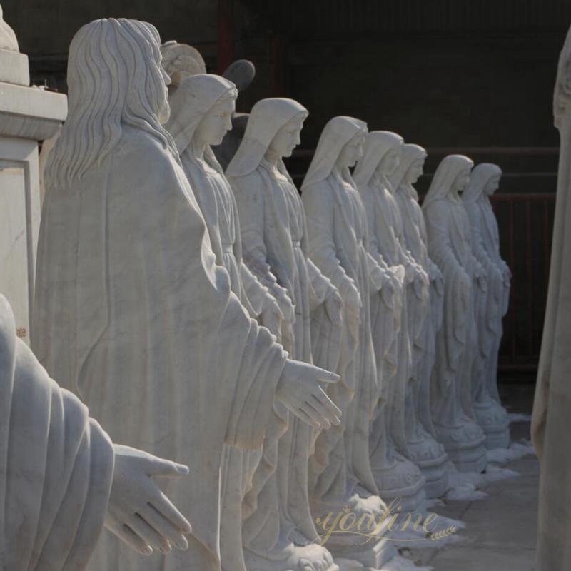 8 Iconic Statues of the Virgin Mary Among Catholic