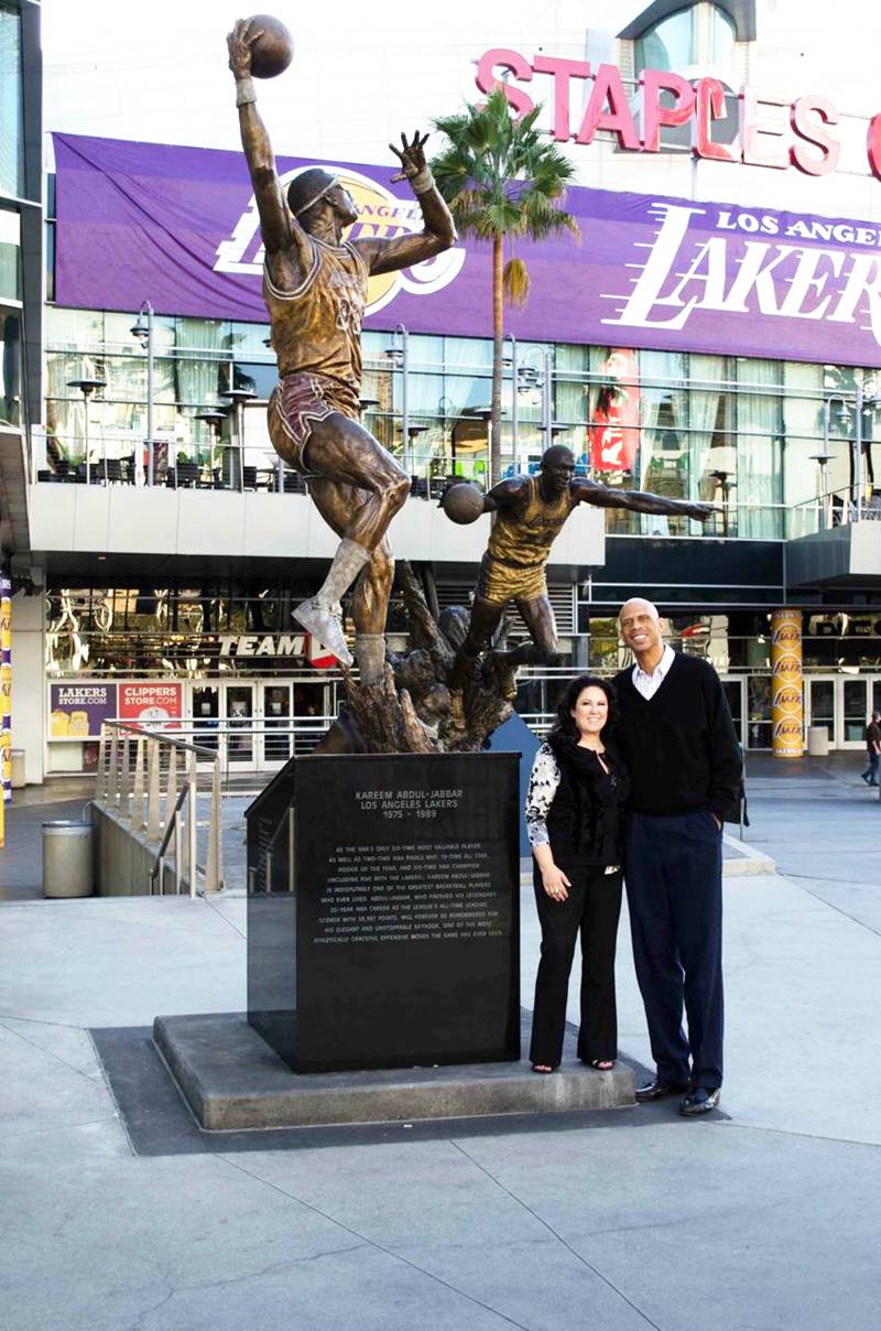 Kareem Abdul-Jabbar Statue