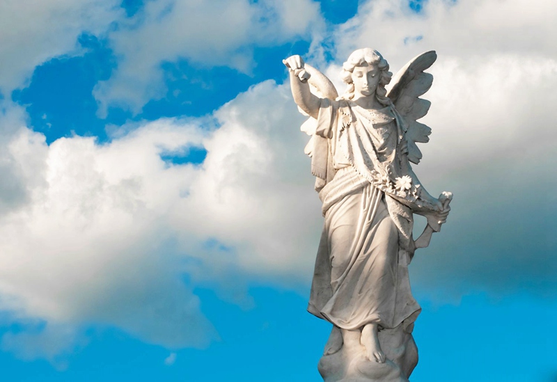 Meet Archangel Metatron, Angel of Life
