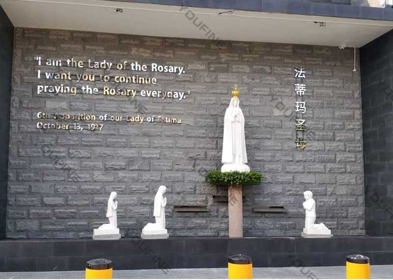 The Statue of Our Lady of Fatima
