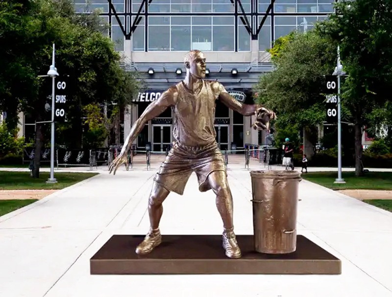 Tim Duncan Statue (San Antonio, USA)