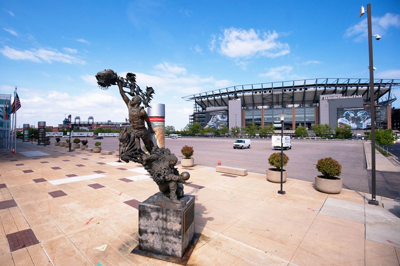 Wilt Chamberlain bronze Statue (Philadelphia, USA)