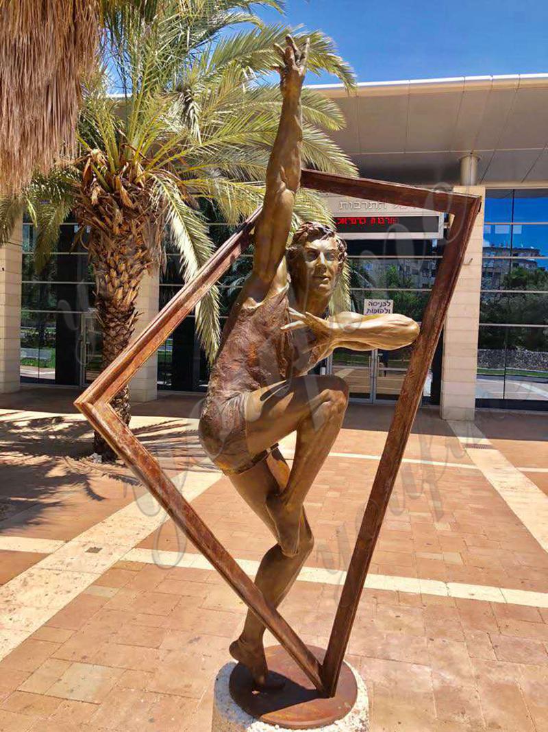 Bronze Athlete Sculpture Feedback