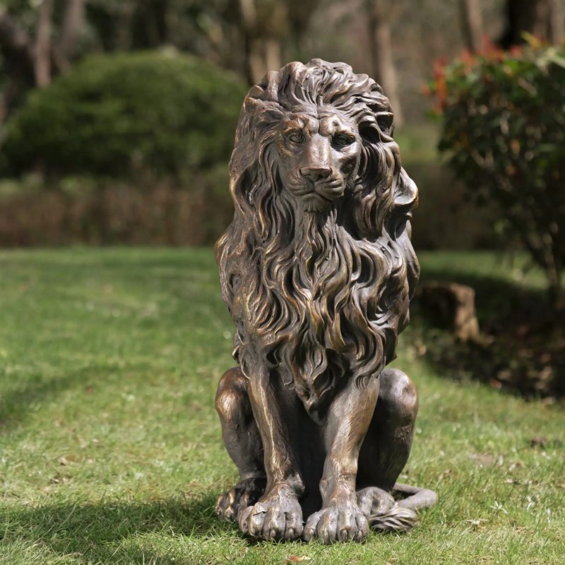 Lion Entrance Statues - Majestic Guardians of Your Abode 