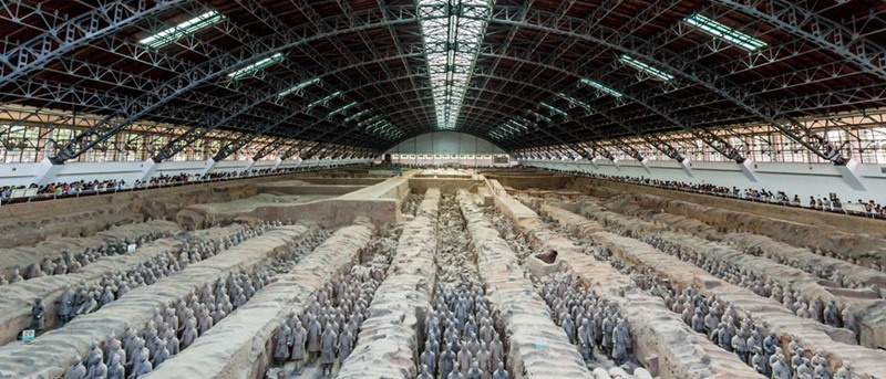 real terracotta warrior statue