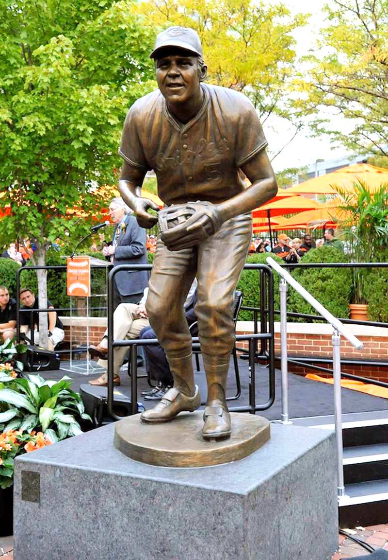 Brooks Robinson Statue - Oriole Park at Camden Yards, Baltimore