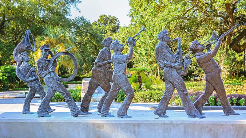 Famous Custom Bronze statue