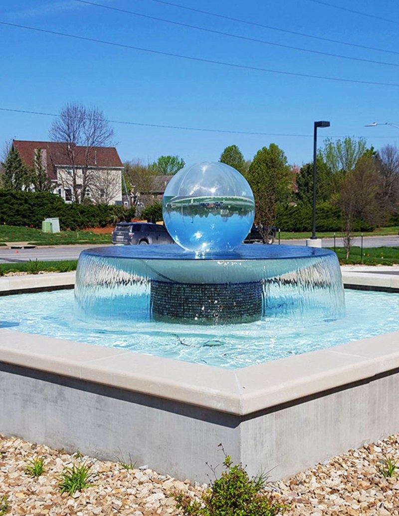 Fontaine à eau sphérique moderne en acrylique