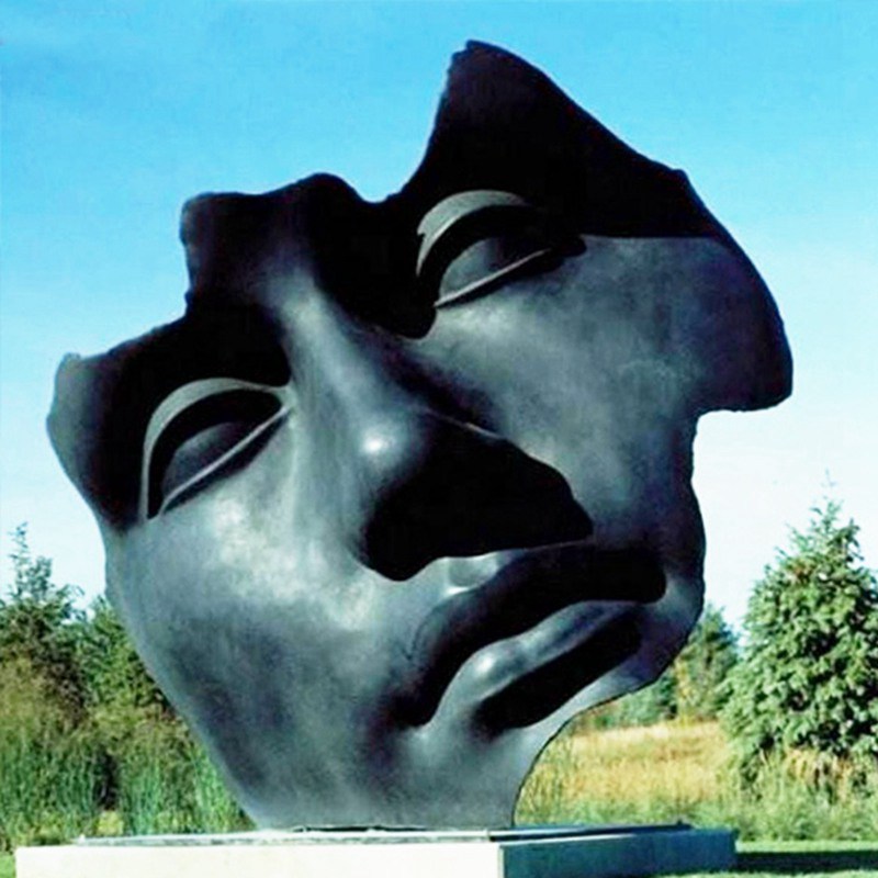 Modern-decor-abstract-bronze-face-statue-for-decorative