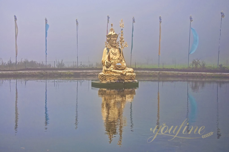 Padmasambhava (Guru Rinpoche) statue